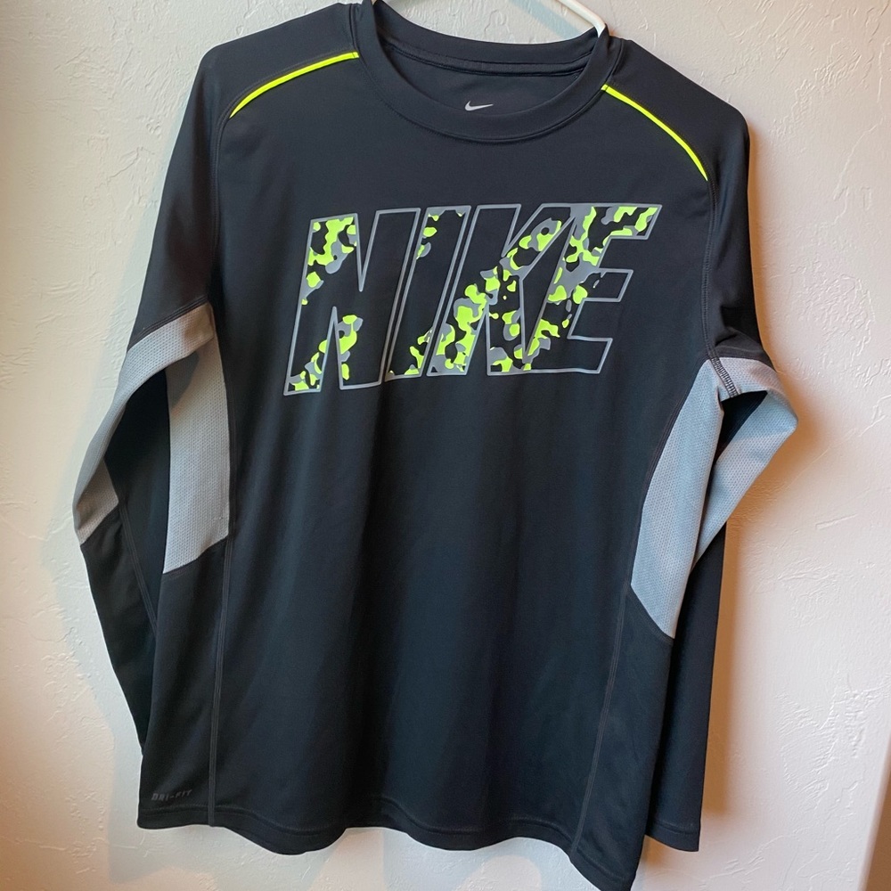 Boys Nike long sleeved shirt